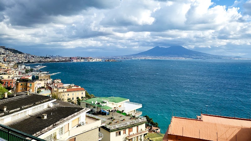 Naples City Sightseeing - Naples City Sightseeing, Largo Castello, P.za Municipio, 80100 Napoli NA, Italy