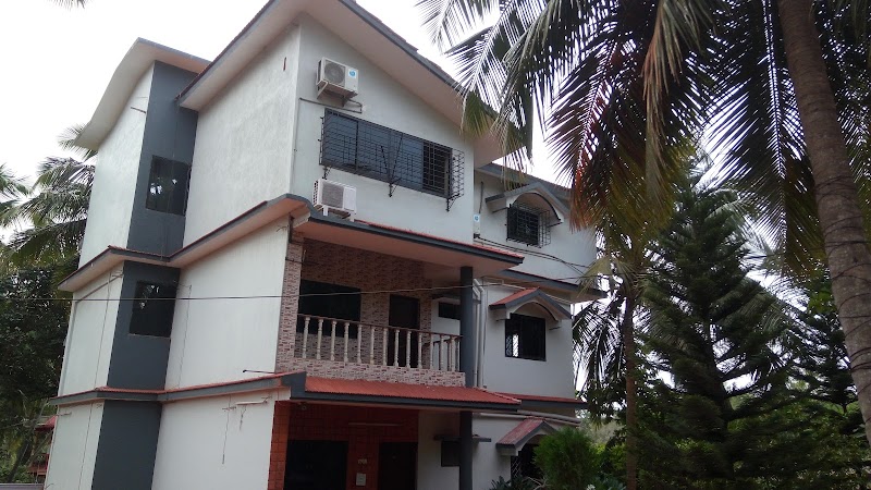 SATPURUSH GUEST HOUSE - SATPURUSH GUEST HOUSE, near PARA VERLA CANCA CORPORATIVE BANK, PARRA ARADI, Mapusa, Parra, Goa 403510, India