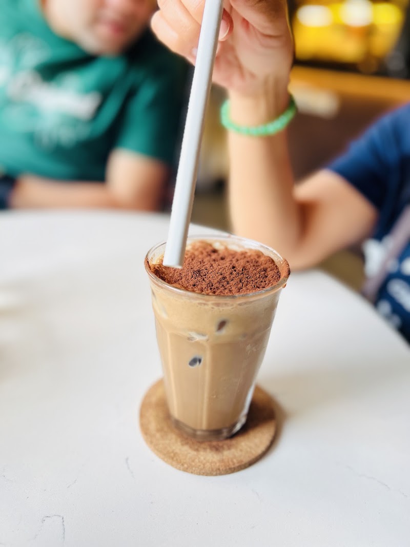 Boojee Cafe - Boojee Cafe Shop No 6, 29, New Kantwadi Rd, off Perry Cross Road, Bandra West, Mumbai, Maharashtra 400050, India