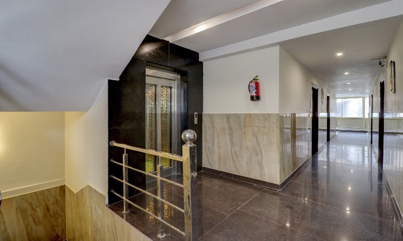 Itsy Hotels Nv, Tapovan - Itsy Hotels Nv, Tapovan, Badrinath Marg, near Balaknath Mandir, Tapovan, Rishikesh, Jonk, Uttarakhand 249192, India