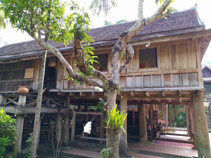 Heuan Chan Heritage House - Heuan Chan Heritage House, Heuan chan alley, Sisavangvong Road, Luang Prabang, Laos