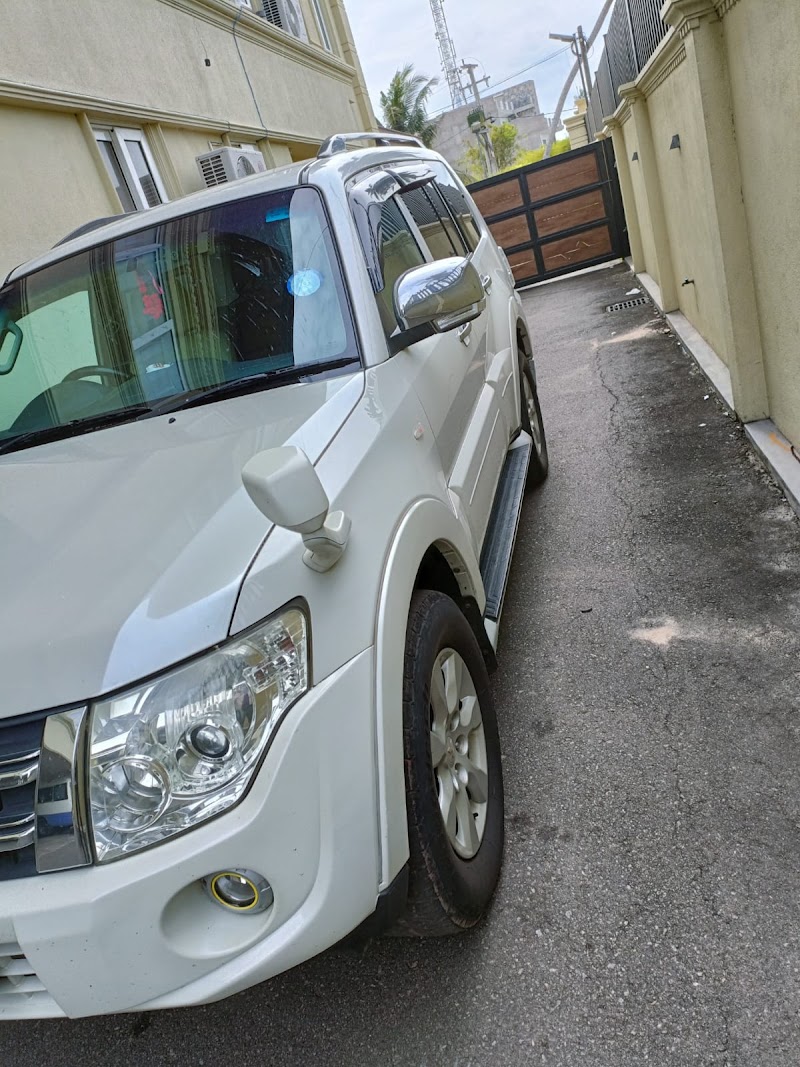 SR Rent A Car Sri Lanka - SR Rent A Car Sri Lanka, 371-5 Negombo - Colombo Main Rd, Seeduwa, Sri Lanka