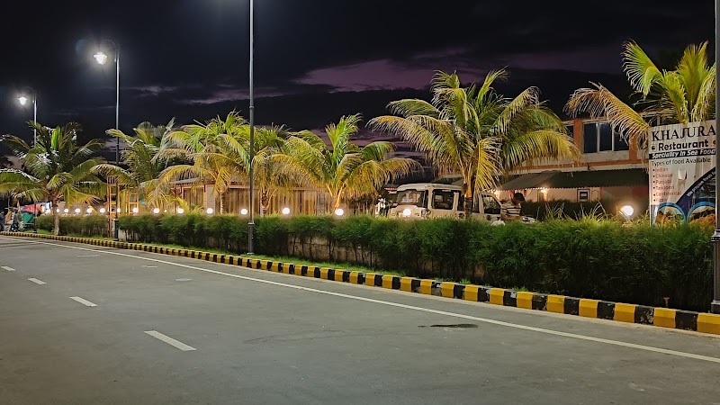 Hotel Palms