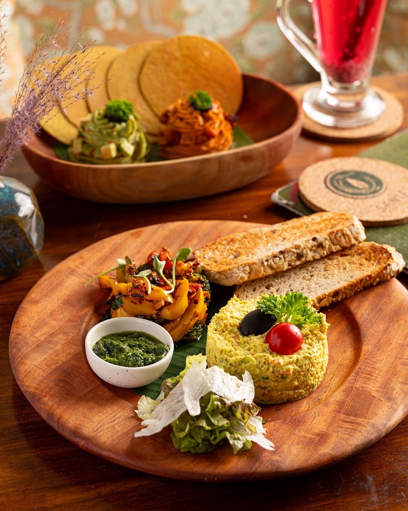Sante Spa Cuisine LCR - Sante Spa Cuisine LCR Law College Rd, opp. Murlidhar Smruti Society, Murlidhar Smruti Society, Apex Colony, Erandwane, Pune, Maharashtra 411038, India