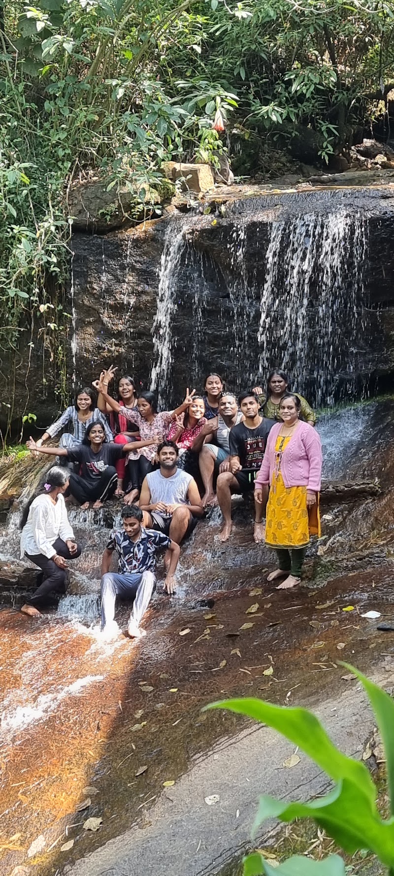 ​Whispering Falls Resort Valparai - ​Whispering Falls Resort Valparai Valparai - Athirapilli Road Valparai, Sholayar Dam City, Pariyaram, Tamil Nadu 642125, India