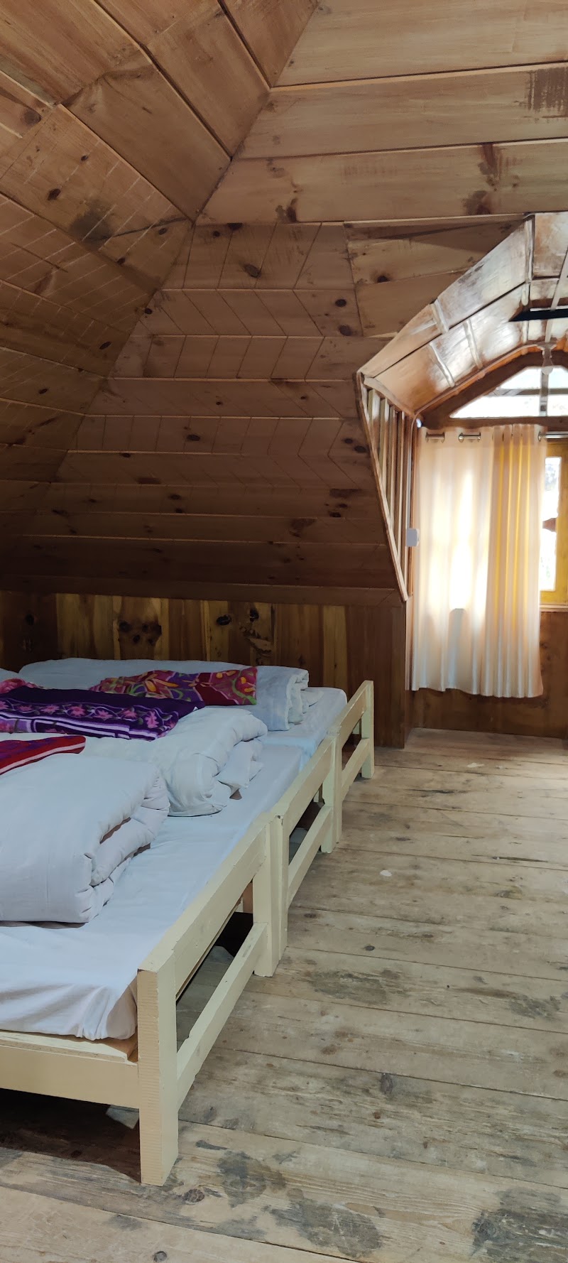 Apple Orchard Homestay - Apple Orchard Homestay, Sankri Sankri, Mori-Sankari Rd, Mori, Motwat, Uttarakhand 249128, India