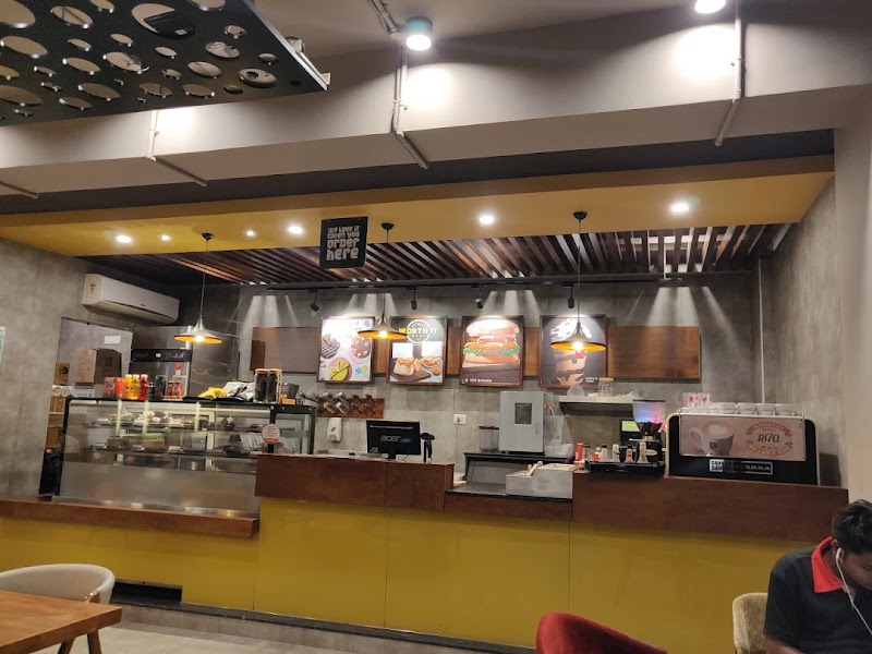 Cafe Coffee day - NRE Bit 1 Area - Cafe Coffee day - NRE Bit 1 Area Grnd Flr. C/O Sreeman Enclave. 667 Property No. 494, Ward No. 23, 1490, NRE Bit 1, Srihari Nagar, Area, Nellore, Andhra Pradesh 524003, India