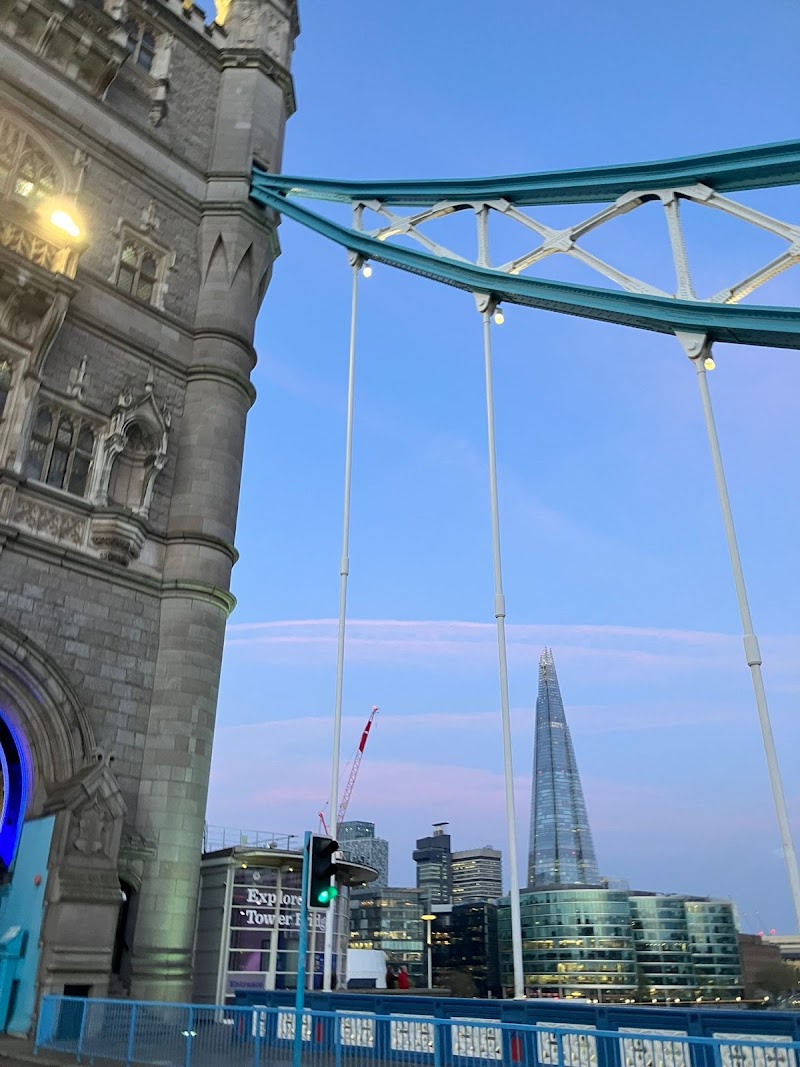 Tower Bridge viewing point - Tower Bridge viewing point, 3 More London Pl, London SE1 2RE, UK