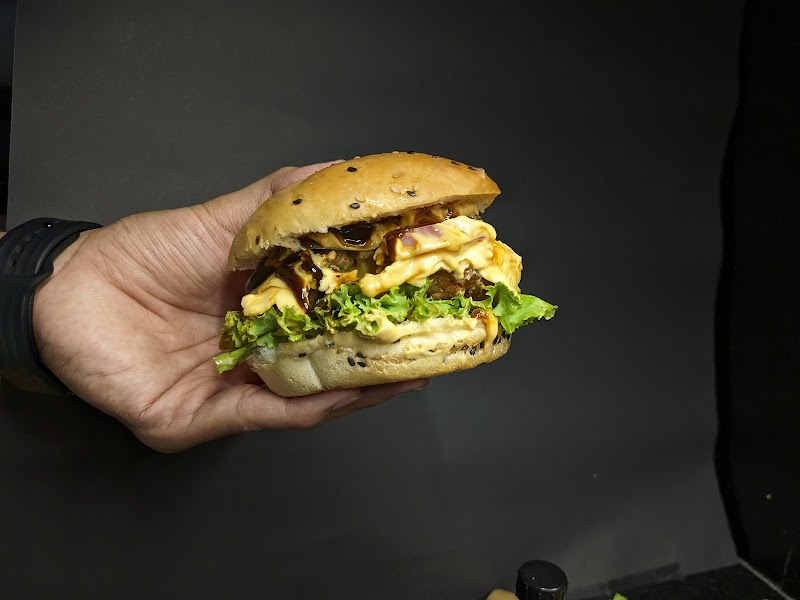 Bun Apeti - Burgers and More - Bun Apeti - Burgers and More Street Number 4, opposite katora talab, Katora Talab, Civil Lines, Raipur, Chhattisgarh 492001, India