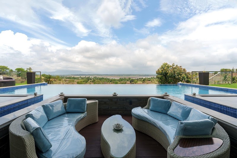 StayVista at Mokshah | Villa with Private Pool in Nashik - StayVista at Mokshah | Villa with Private Pool in Nashik, Villa No 123C, Lake Belle Reserve, Sinner, Ghoti Road, near darna Dam, Ghoti Khurd, Maharashtra 422010, India