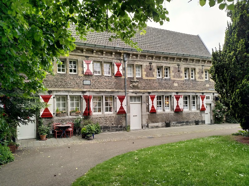 Café Sjiek - Café Sjiek Sint Pieterstraat 13, 6211 JM Maastricht, Netherlands