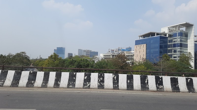 Regus - Noida, WTT - Regus - Noida, WTT 16th Floor, Tower B, World Trade Tower, C-1, Captain Vijyant Thapar Marg, Central Auto Market, Block B, Sector 16, Noida, Uttar Pradesh 201301, India