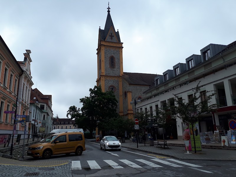 Infocentrum Hluboká - Infocentrum Hluboká, Zborovská 80/80, 373 41 Hluboká nad Vltavou, Czechia