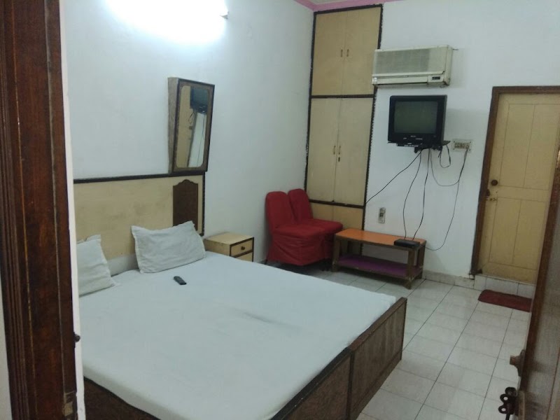 City Hotel - City Hotel 68, Ambedkar Rd, Ram Nagar, Naya Ganj, Ghaziabad, Uttar Pradesh 201001, India