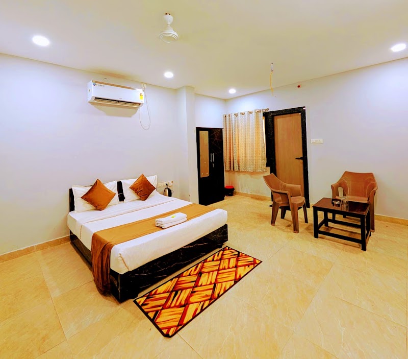 Hotel Amber Suite - Hotel Amber Suite, 502, hotel amber suite, dainik navjyoti, press Road, near manish metal, Ramchandrapura, Chawani, Kota, Rajasthan 324007, India