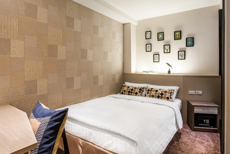 RF HOTEL-LinSen富裕自由旅店-林森館 - RF HOTEL-LinSen富裕自由旅店-林森館 No. 23號, Lane 85, Linsen N Rd, Zhengyi Village, Zhongshan District, Taipei City, Taiwan 104