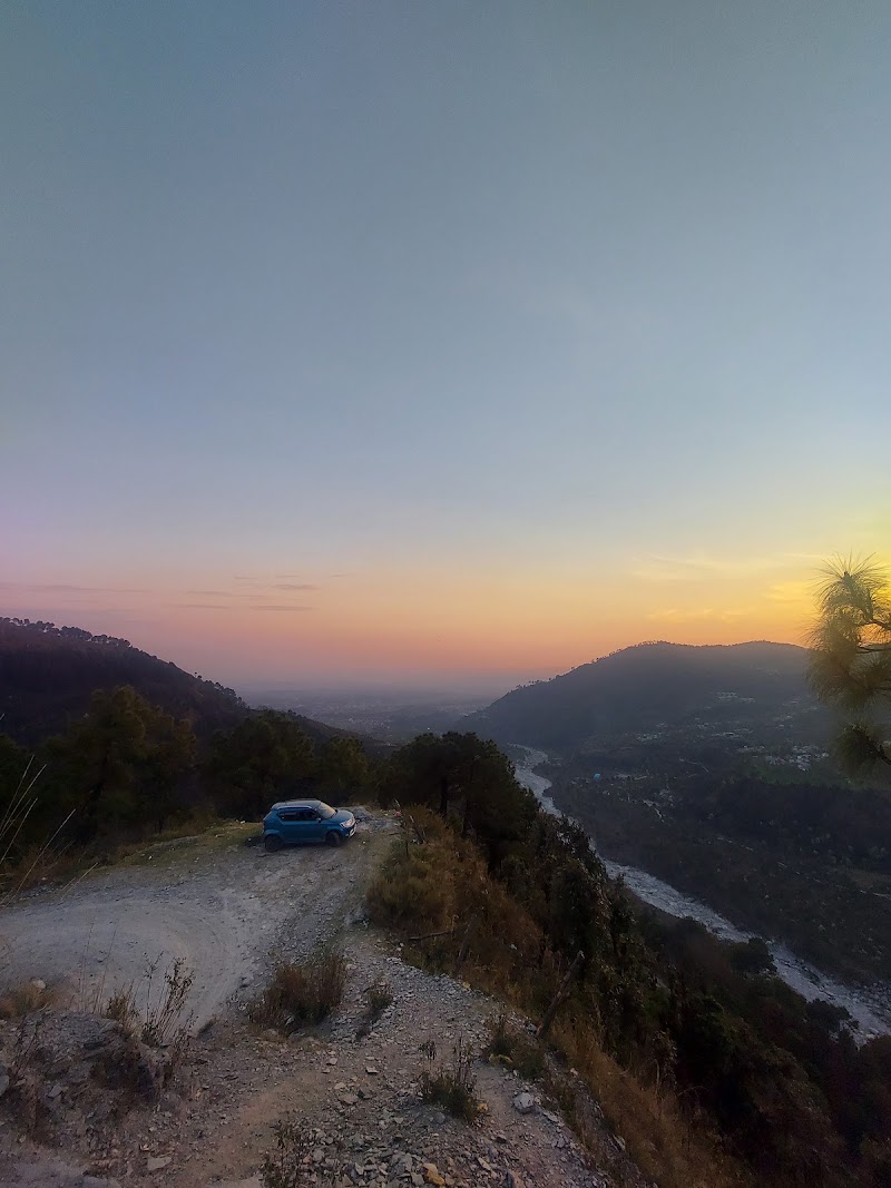 Sunset Point - Sunset Point, 5G2W+RJC, Vindhyavahsni, Palampur, Shamlat Deh, Himachal Pradesh 176061, India