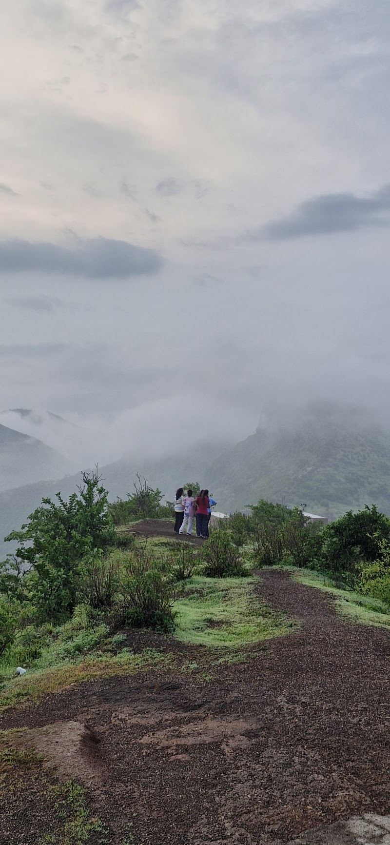 Sunrise Point - Sunrise Point HQP4+MX4, Sunrise Point Road, Saputara, Gujarat 394720, India