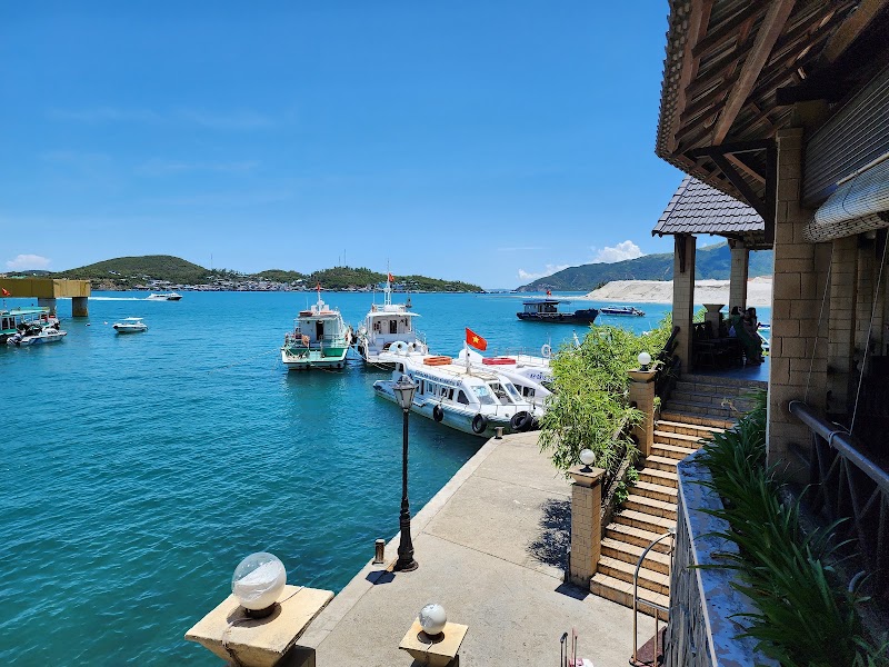 MerPerle Hòn Tằm Pier - Cảng Hòn Tằm - MerPerle Hòn Tằm Pier - Cảng Hòn Tằm Đảo, Nha Trang - Hòn Tằm, Nha Trang, Khánh Hòa 650000, Vietnam