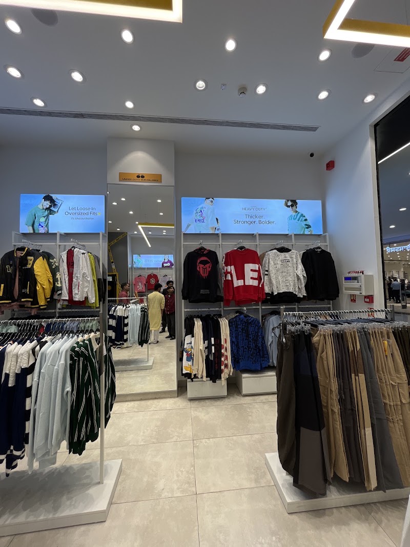 Bewakoof Clothing Store - Nexus Elante Mall, Chandigarh - Bewakoof Clothing Store - Nexus Elante Mall, Chandigarh, Unit No. 119, First Floor, Elante Mall, Plot No. 178-178A, Purv Marg, near Industrial and Business Park, Industrial Area Phase I, Chandigarh, Punjab 160002, India