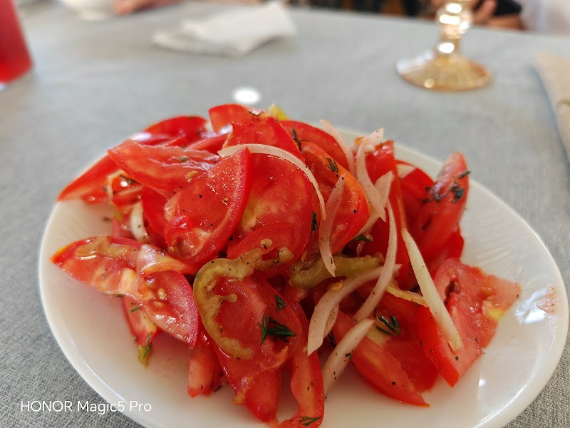 Кафе Шах - Кафе Шах, 64 Sovetskaya St, Cholpon-Ata, Kyrgyzstan