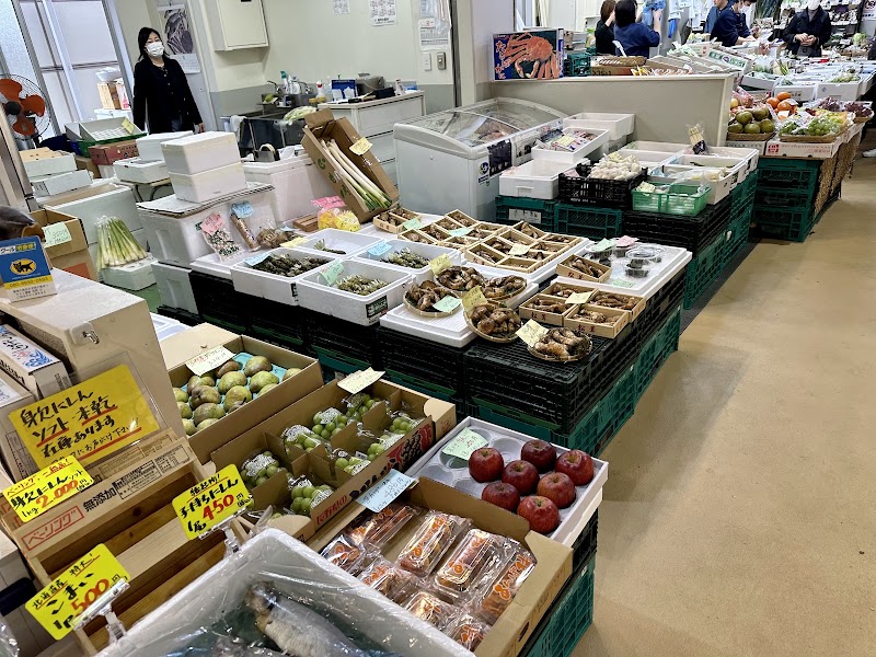 Tsukiji Uogashi - Odawarabashi Building - Tsukiji Uogashi - Odawarabashi Building 6-chōme-26-1 Tsukiji, Chuo City, Tokyo 104-0045, Japan