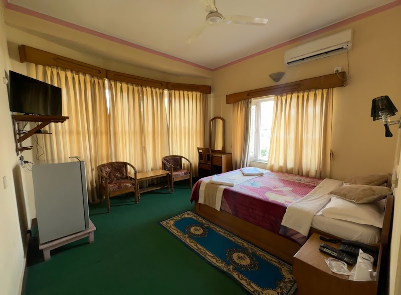 Hotel Green Tara - Hotel Green Tara Street No 10, Lakeside Rd, पोखरा 33700, Nepal