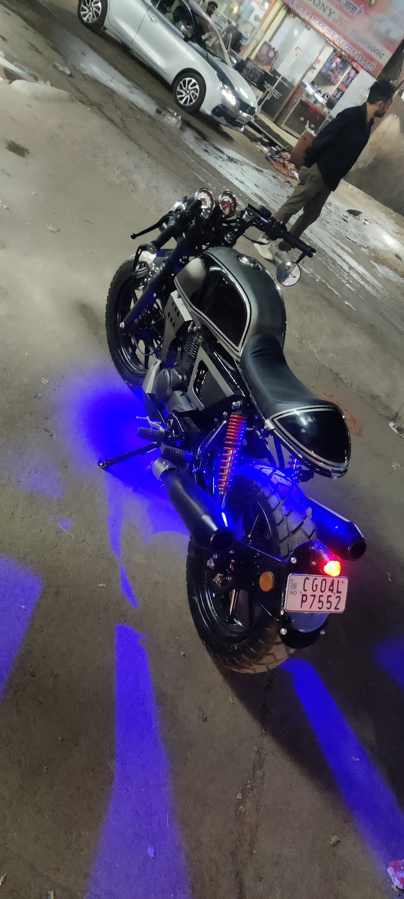 Megh Custom Motorcycle - Megh Custom Motorcycle, Gairej line, Station Road, Sindhi Colony, Durg, Chhattisgarh 491001, India