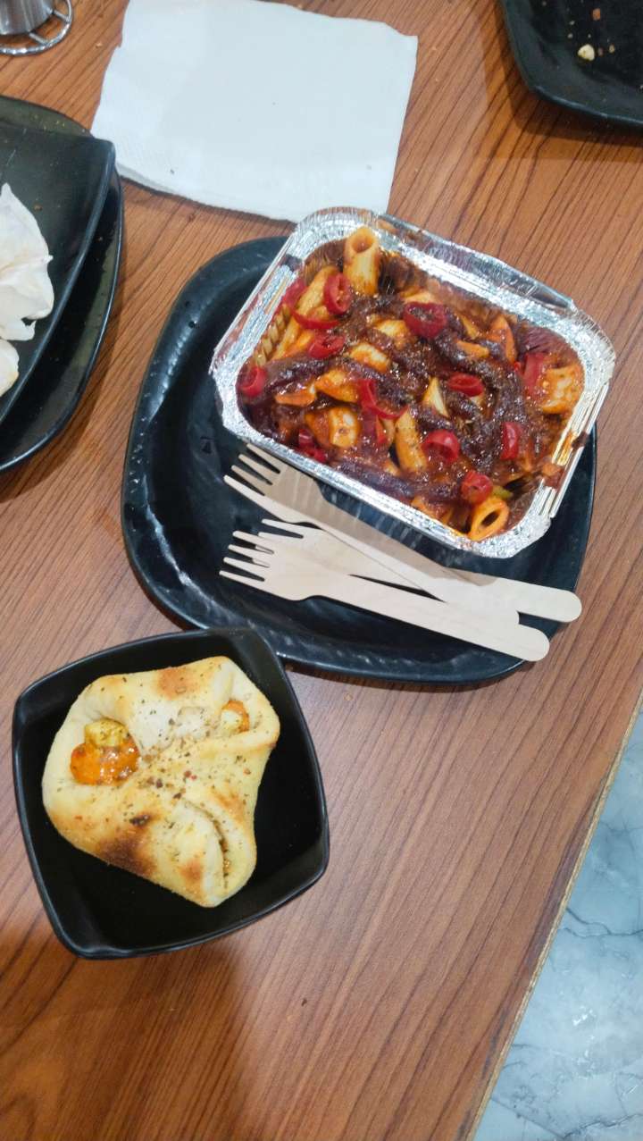 Pizza House - Pizza House opp. bharat petrol pump, East Padumnagar, Padum Nagar, Bhilai Marshalling Yard, Charoda, Chhattisgarh 490025, India