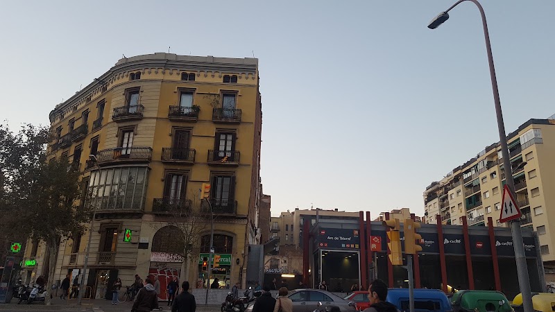 Arc de Triomf - Arc de Triomf, Ciutat Vella, 08018 Barcelona, Spain