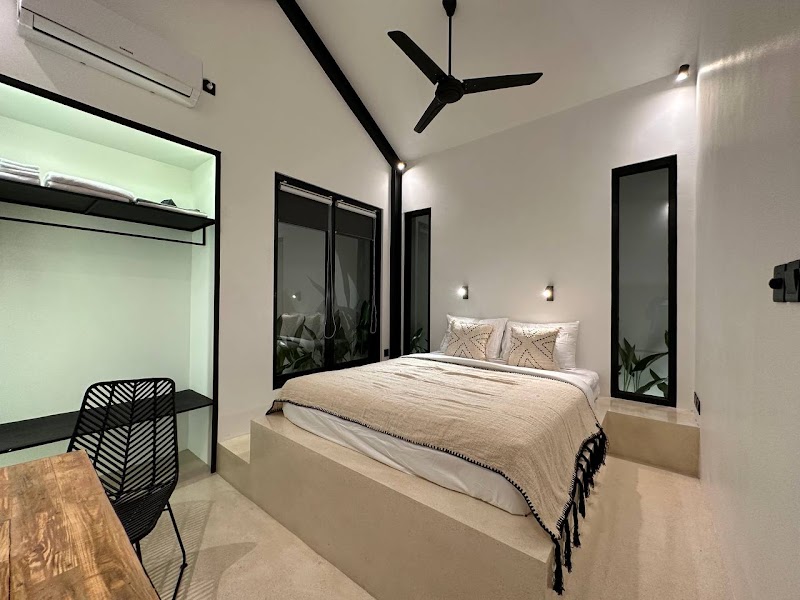 Villa Tropical Vibezz - Villa Tropical Vibezz, Gg. Gn. Raung No.IV, Pererenan, Kec. Mengwi, Kabupaten Badung, Bali 80351, Indonesia