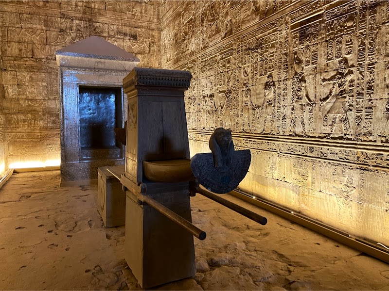 Edfu Temple - Edfu Temple, Adfo, Edfu, Aswan Governorate 1291237, Egypt