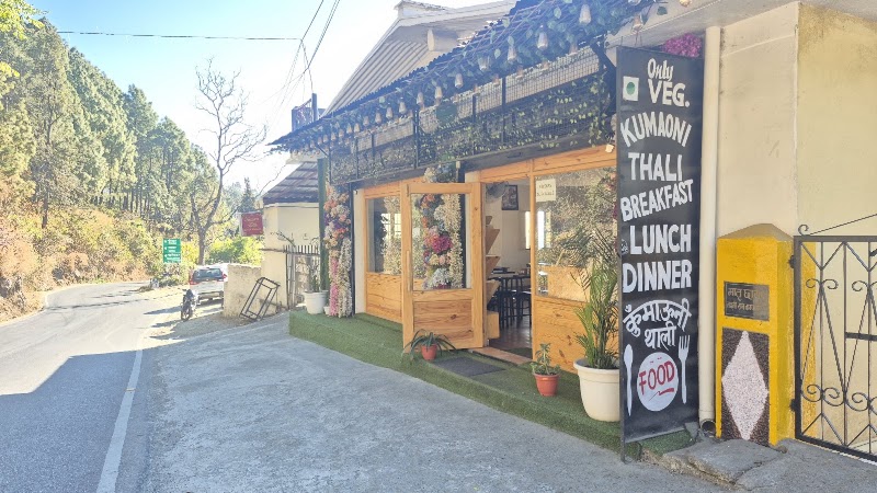 The Kumaon Kettle Cafe and Restaurant - The Kumaon Kettle Cafe and Restaurant, Kumaon Kettle, Bhowali - Gorkhakhal Rd, near Graphic Era, Ghorakhal, Sukha, Uttarakhand 263132, India