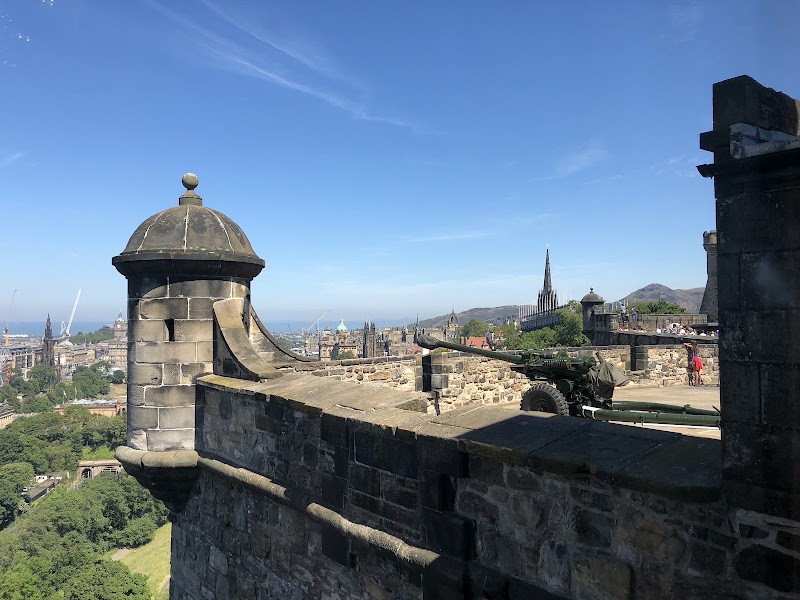 One O’Clock Gun - One O’Clock Gun, Edinburgh EH1 2YT, UK
