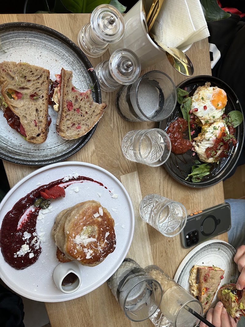 zina’s eatery - zina’s eatery Gumpendorfer Str. 36, 1060 Wien, Austria