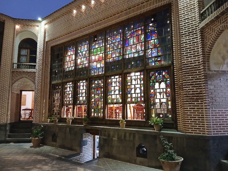 Sadeghi Historical House - Sadeghi Historical House, Ardabil Province, Ardabil, uchdukan street، Ochdokan St, 67WX+M7X, Iran