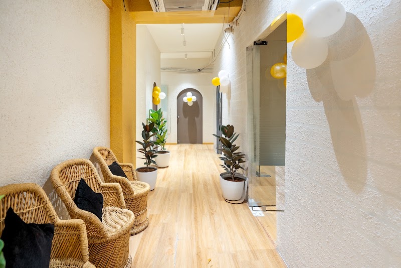 Dermatonik Aesthetic clinic HSR Layout - Dermatonik Aesthetic clinic HSR Layout 1655, 27th Main Rd, opp. Nift College, Parangi Palaya, 1st Sector, HSR Layout, Bengaluru, Karnataka 560102, India