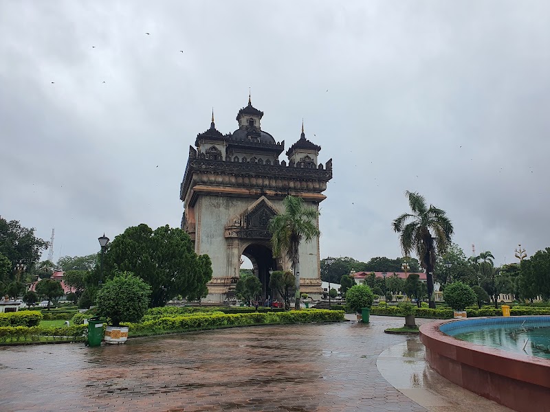 Patuxai - Patuxai, Ave Lane Xang, Vientiane, Laos