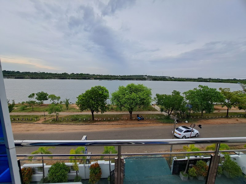 Trinco Lagoon - Trinco Lagoon 182, Lower road, Orr's hill, 164 Lower Rd, Trincomalee, Sri Lanka