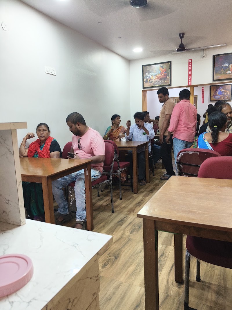 SV Restaurant - SV Restaurant, 14-37-35/1, Krishnagar, Krishna Nagar, Maharani Peta, Visakhapatnam, Andhra Pradesh 530002, India