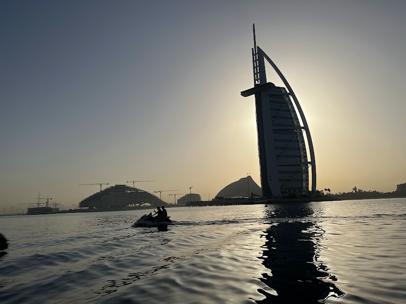 Shark Jetski Yacht Club Docking | Marina West - Shark Jetski Yacht Club Docking | Marina West Marina Promenade - Marsa Dubai - Dubai Marina - Dubai - United Arab Emirates