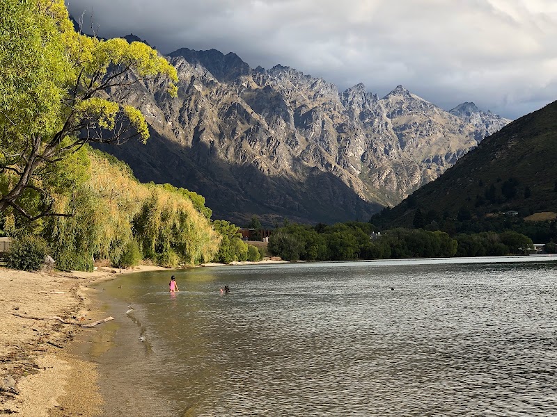 Frankton Beach - Frankton Beach, Frankton, Queenstown 9300, New Zealand