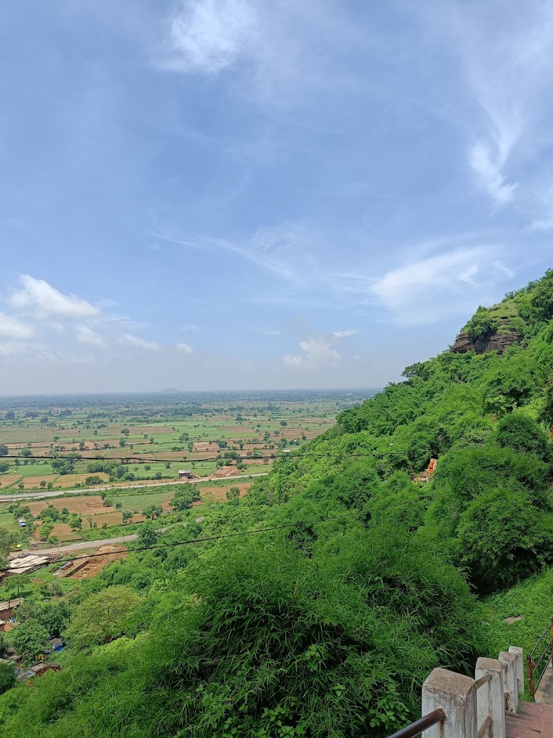 Hanuman Dhara Mandir - Hanuman Dhara Mandir, Naya Gaon, Chitrakoot, Madhya Pradesh 485334, India