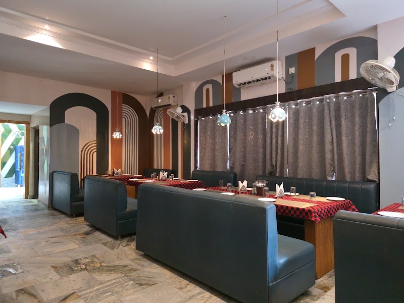 Kohinoor Garden Restaurant - Kohinoor Garden Restaurant, Super Market, Bargarh, Odisha 768028, India