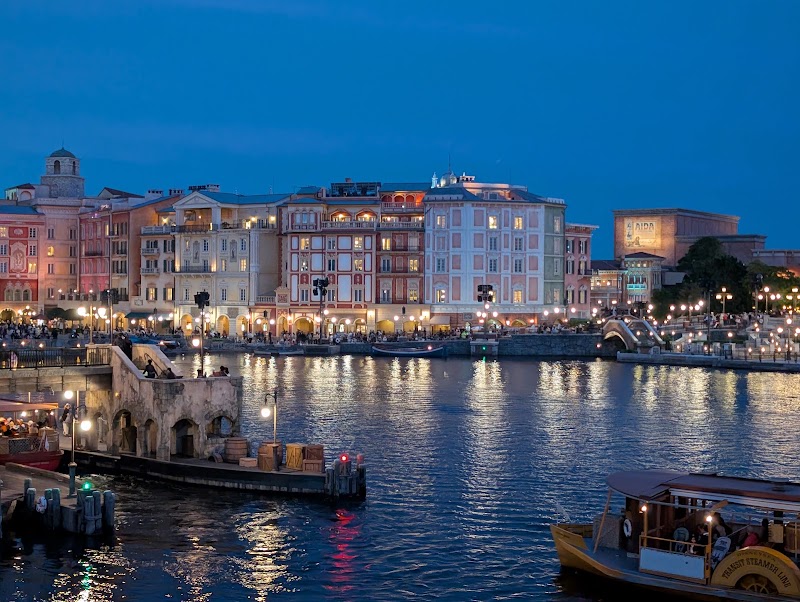 Tokyo DisneySea - Tokyo DisneySea 1-13 Maihama, Urayasu, Chiba 279-8511, Japan