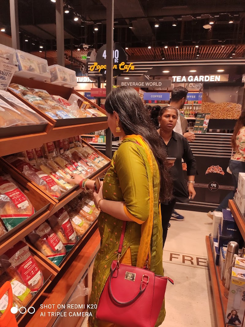 Freshpik - Freshpik, Ground Floor, Jio World Drive, MAKER MAXITY, Bandra Kurla Complex Rd, West, Bandra East, Mumbai, Maharashtra 400051, India