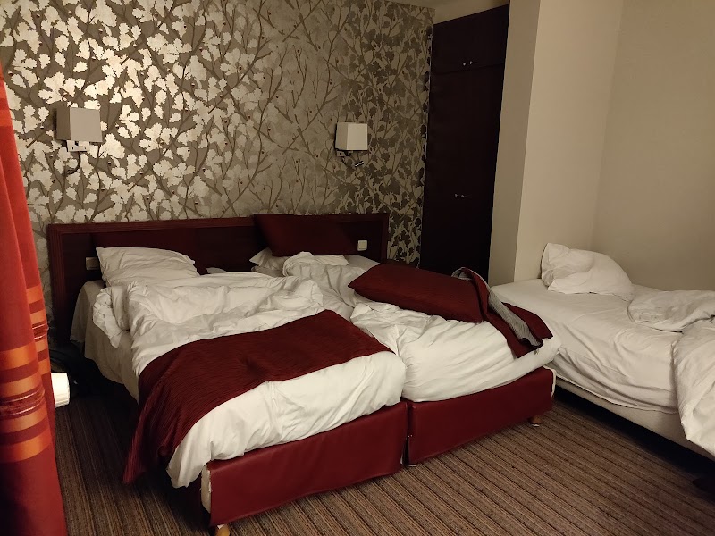 Hôtel de l'Aveyron - Hôtel de l'Aveyron 5 Rue d'Austerlitz, 75012 Paris, France