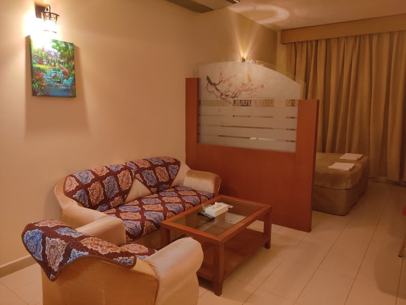 Al Raien Hotel Apartments - Al Raien Hotel Apartments, Al Riff Road, Bur Dubai - 18 21A St - Al Souq Al Kabeer - Al Fahidi - Dubai - United Arab Emirates