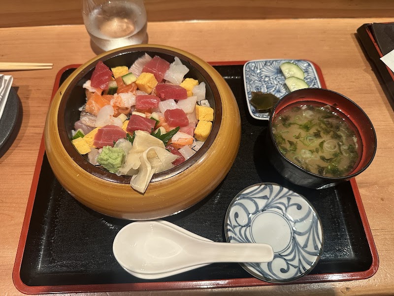 Sakagura - Sakagura 211 E 43rd St B1, New York, NY 10017, USA
