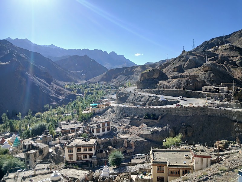 Ladakh Vacation - Ladakh Vacation, First Floor, D Manzil Zangsti, Main Bazaar Rd, behind SBI Bank, Ladakh, Leh, 194101